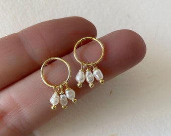 Tiny Pearl Dangle Earring, Mini Pearls Stud Earrings, Rice Pearl Hoop Earrings, Dainty Baroque Pearl Earrings, Bridal Jewelry, Bride Gift