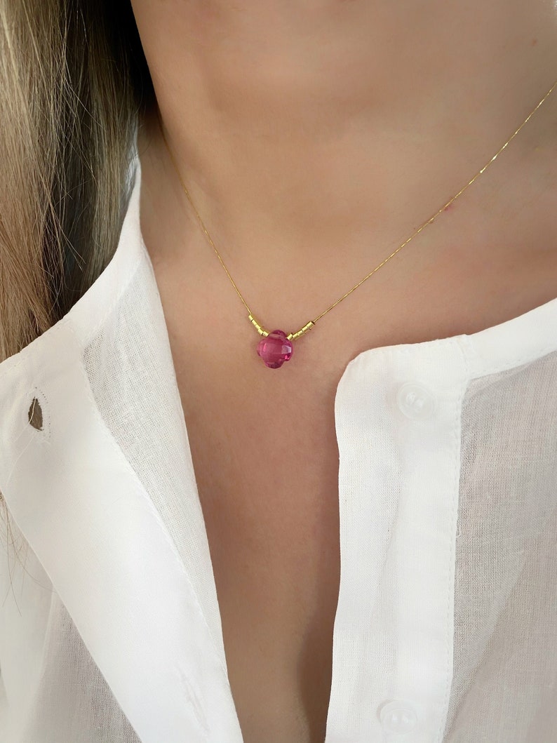 Everyday Jewelry Tiny Gemstone Dainty Necklace Clover Gold Necklace Crystal Flower Necklace Pink Quartz Necklace Choker Gift for Her
