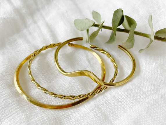 Gold Bangle Bracelet Vintage, 60s Bracelet, Vintage Brass Bangles 