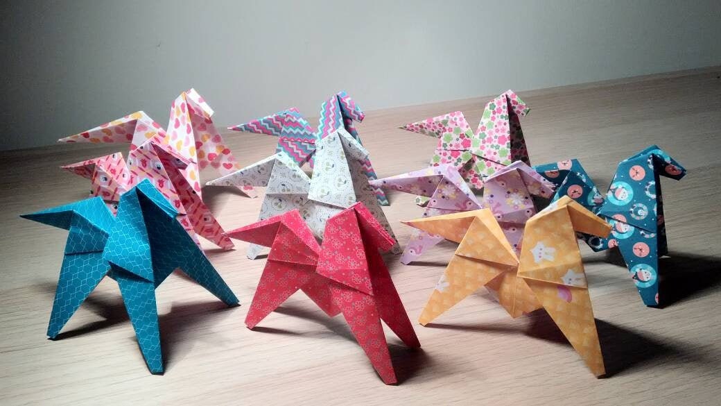 10 Chevaux Origami Motifs Enfantins