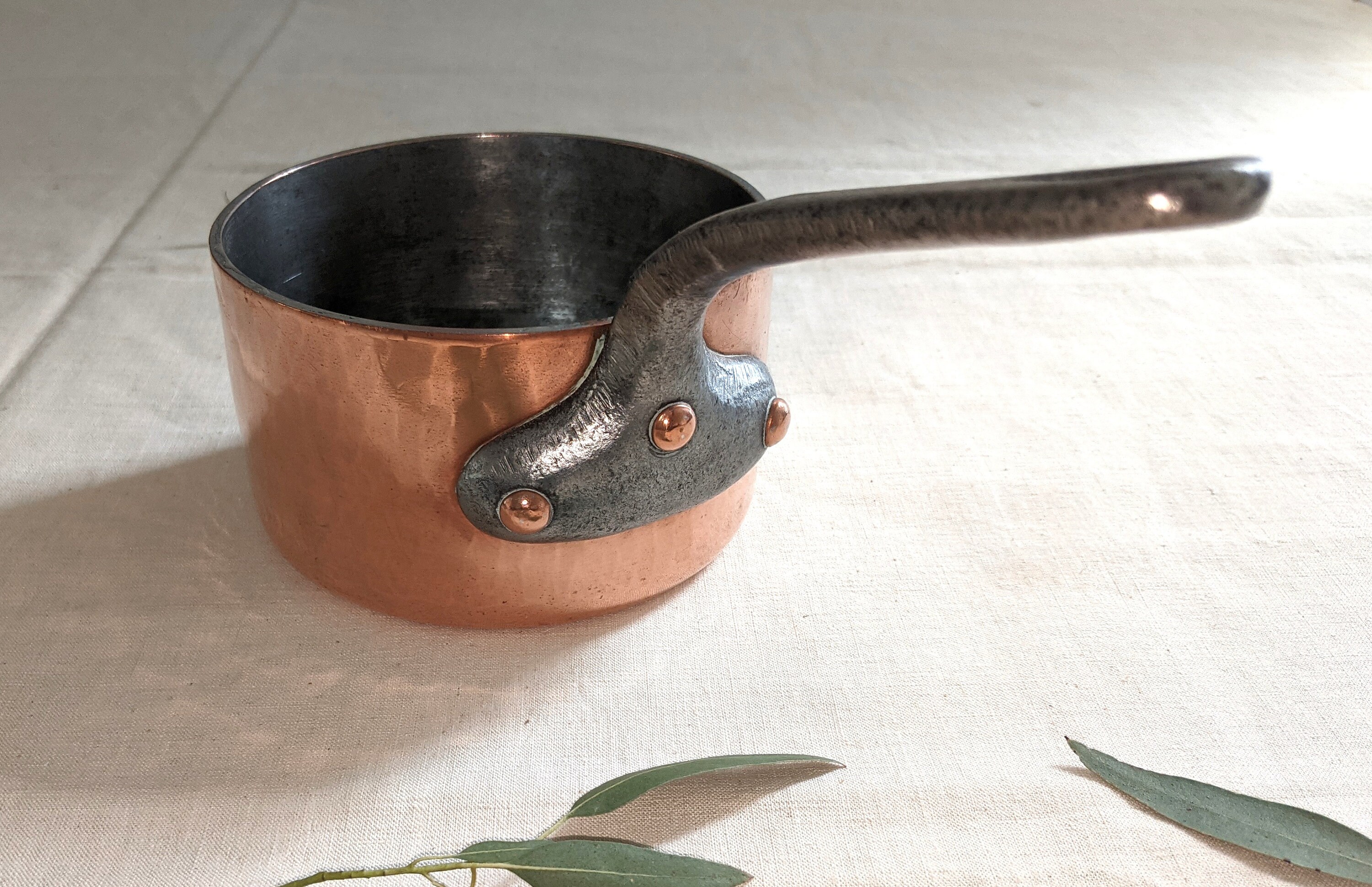 Mini casserole Inocuivre en cuivre-inox sans couvercle queue Laiton ø9cm - 10-644509 - DE BUYER | Francis BATT
