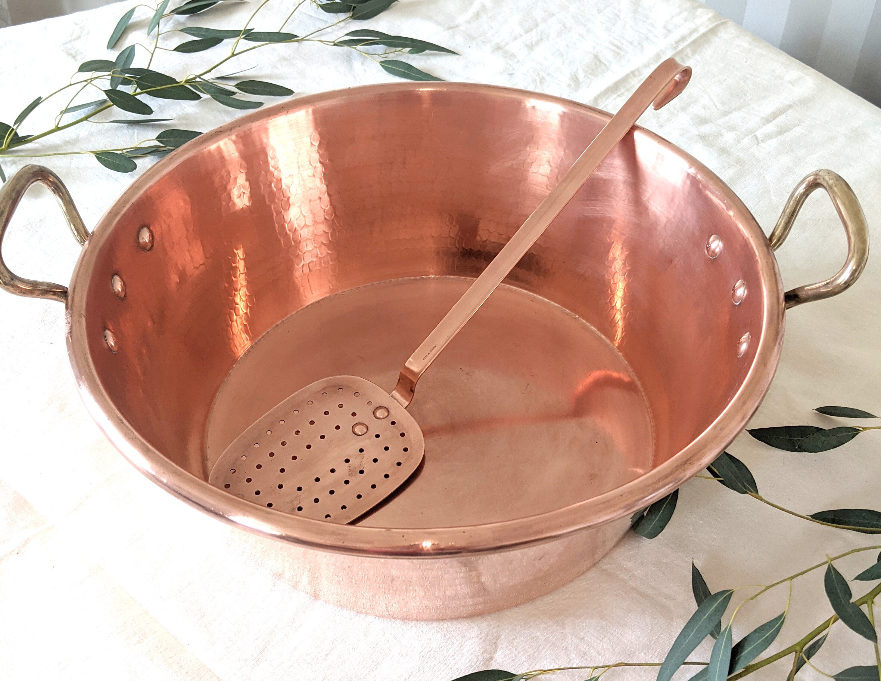 Vintage Français Made Hammered Coppered Jam Pan & Skimmer Fabriqué en France Par B Simon Paris Bassi