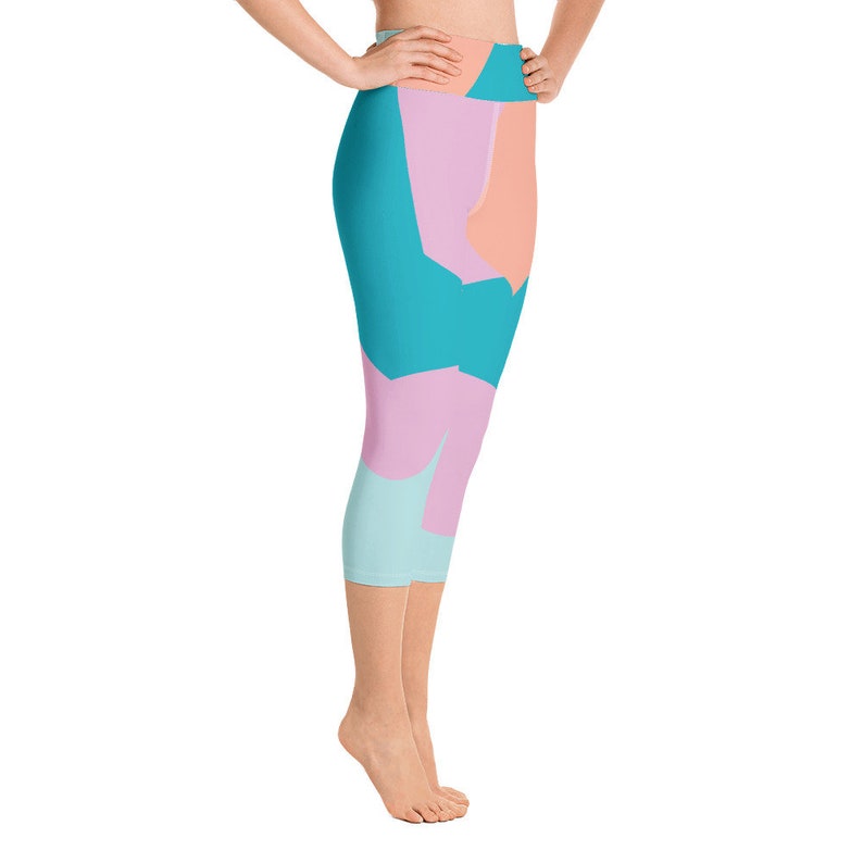 Capri length Printed yoga leggings High waisted Pastel mint design
