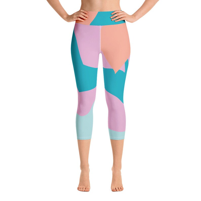 Capri length Printed yoga leggings High waisted Pastel mint design