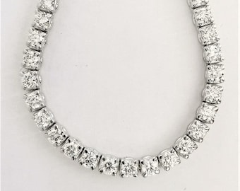 2.85 Carat Diamond Tennis Necklace, 14k White Gold, Natural Round Brilliant Cut in Prong Set, Certified Diamond f/VS2, For Women