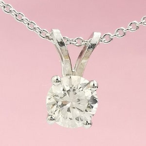 Gold Diamond Pendant Necklace