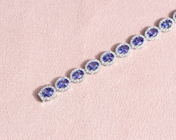 14Kオーバルブレスレット タンザナイトとダイヤモンド 豪華でユニーク 