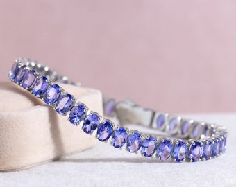 Gorgeous Oval Bracelet 20 Carat Blue Stone White Gold Luxurious Jewelry, Anniversary Bracelet