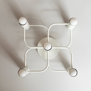 1970s - Vintage design Leola ceiling light by Italian designer Gaetano Sciolari in White with 5 bulbs