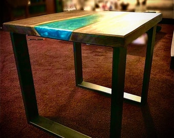 Live Edge Epoxy/resin River table ~ End table ~ night stand