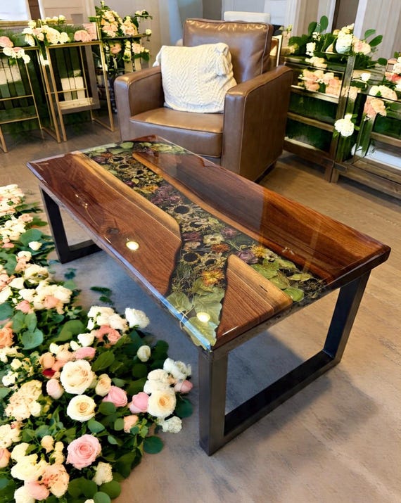 Epoxy Bridal Bouquet Preservation Table – Wedding Flower Keepsake