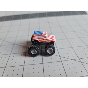 Micro Machines Red White & Blue USA Monster Truck Tuff Trax Truck Galoob