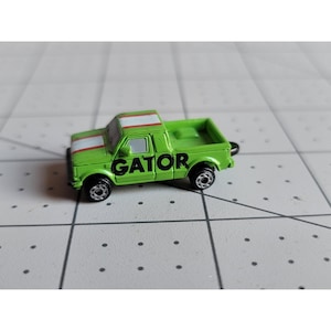 Vintage Galoob Micro Machine Gator Truck From Creature Carriers Set