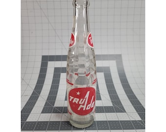 Vintage Tru-Ade 10 oz Glass Bottle Tru Ade King Size Carpentersville IL