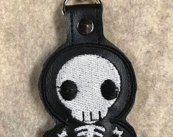 Vinyl Keychain Skeleton Scary Horror Movie
