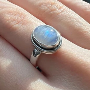 925 Silver Ring / Rainbow Moonstone Ring / Oval ring / Women's Rings / Handmade Ring / Moonstone Jewelry /Customized ring size J TO Z