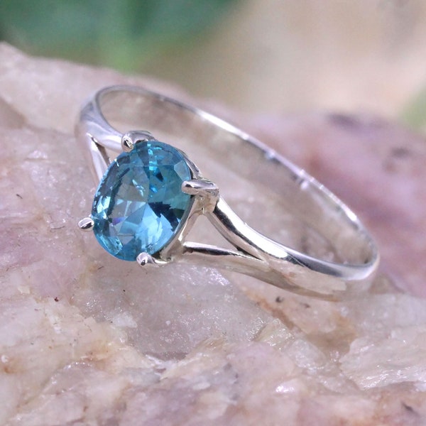 Silver Ring/ Blue Topaz Ring/ Oval Gemstone Ring/ Women's Daily wear Ring/ Thanksgiving Promise Ring/ Customized ring size J TO Z