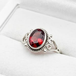 Vintage Oval Red Garnet Filigree Ring, Silver Victorian Stackable Jewelry