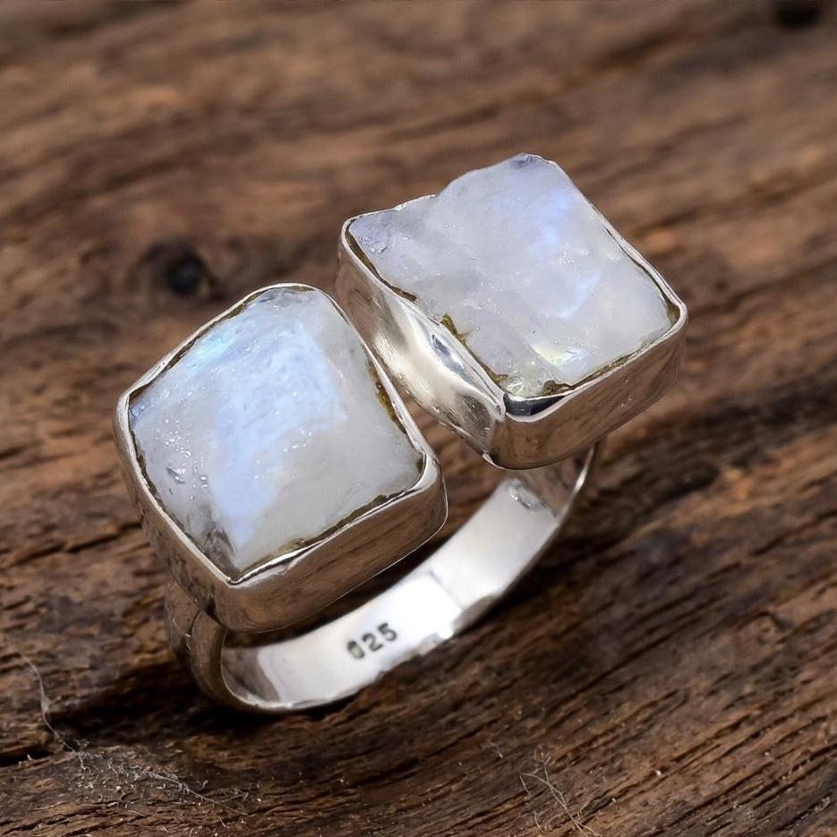 Raw Moonstone Toi Et Moi Ring – Double Stone Bypass Statement