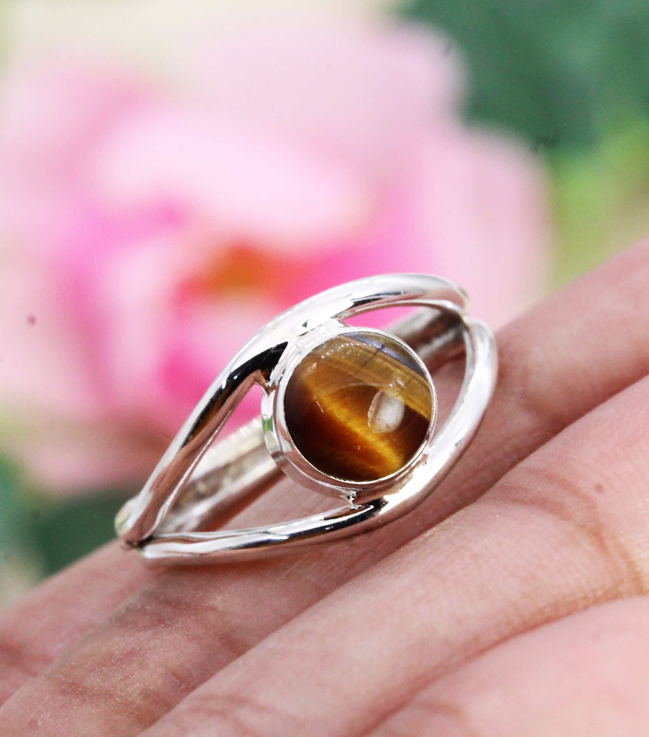 Amazon.com: SILVESTO INDIA Tiger Eye Solid 925 Sterling
