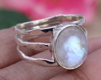 925 Sterling Silber Ring / Mondstein / Geburtsstein Ring / Schmuck / Damenringe / Ovaler Mondstein / Ring Größe J TO Z