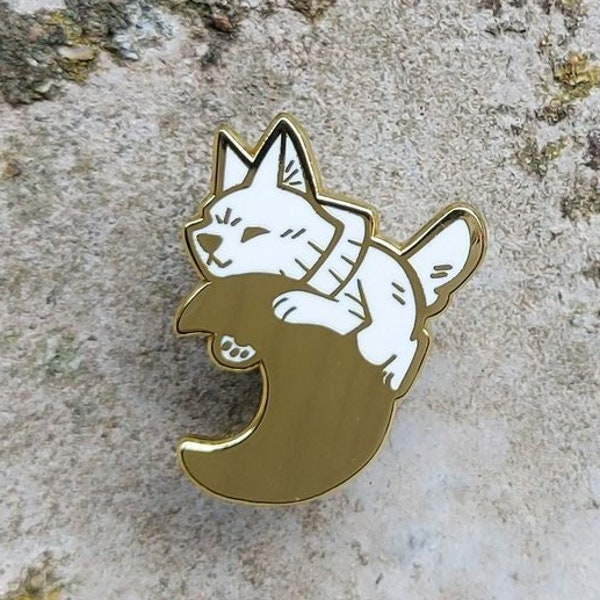 Wolf Pup on Moon, Wolf Enamel Pin, Cute Animal, Witchy Gifts, Astrology Gifts, Lanyard Pin