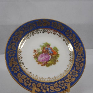 Elegant vintage French Limoges porcelain decorative collectable small plate