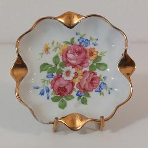 Collectable vintage French Limoges porcelain stamped table ashtray