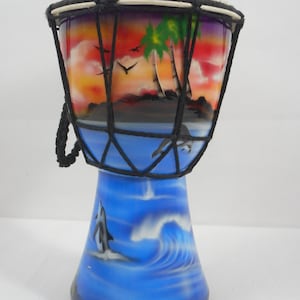 Sammlerstück atemberaubende Vintage handgefertigte hölzerne Djembe Trommel / Bongo