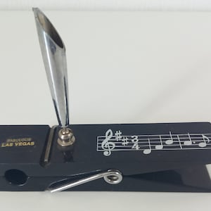 Collectable vintage Las Vegas pen holder / desk accessories