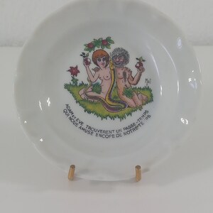 Vintage French Round Shaped Porcelain Table Ashtray