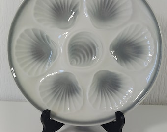 stunning vintage French Moulin Des Loups ceramic glazed oyster plate