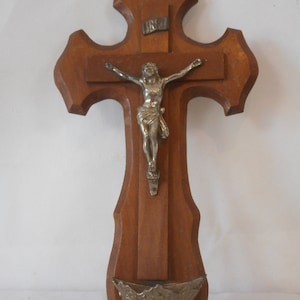 vintage French wooden wall mountable religious crucifix cross / Decor
