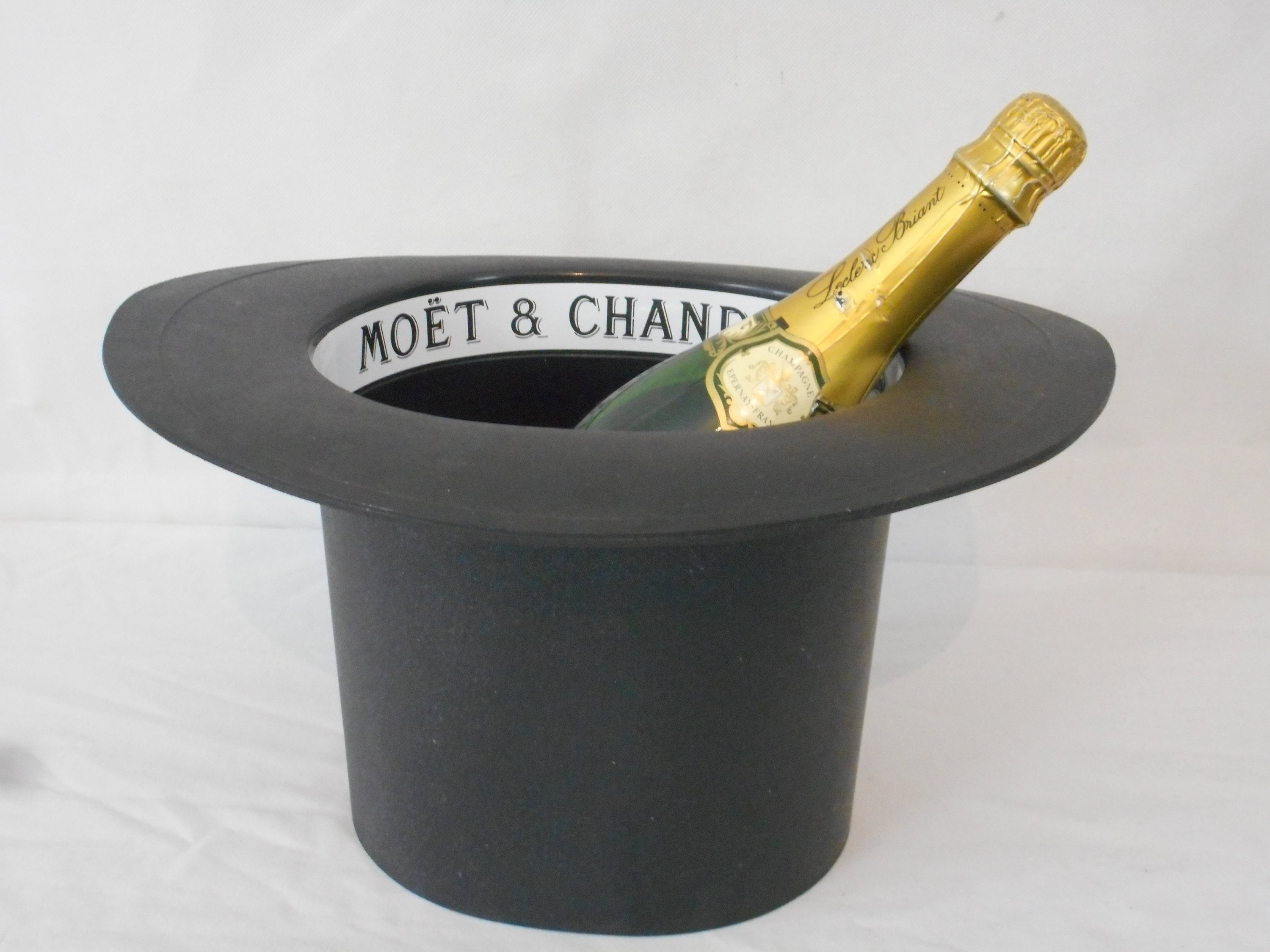 Moet champagne ice bucket 2025
