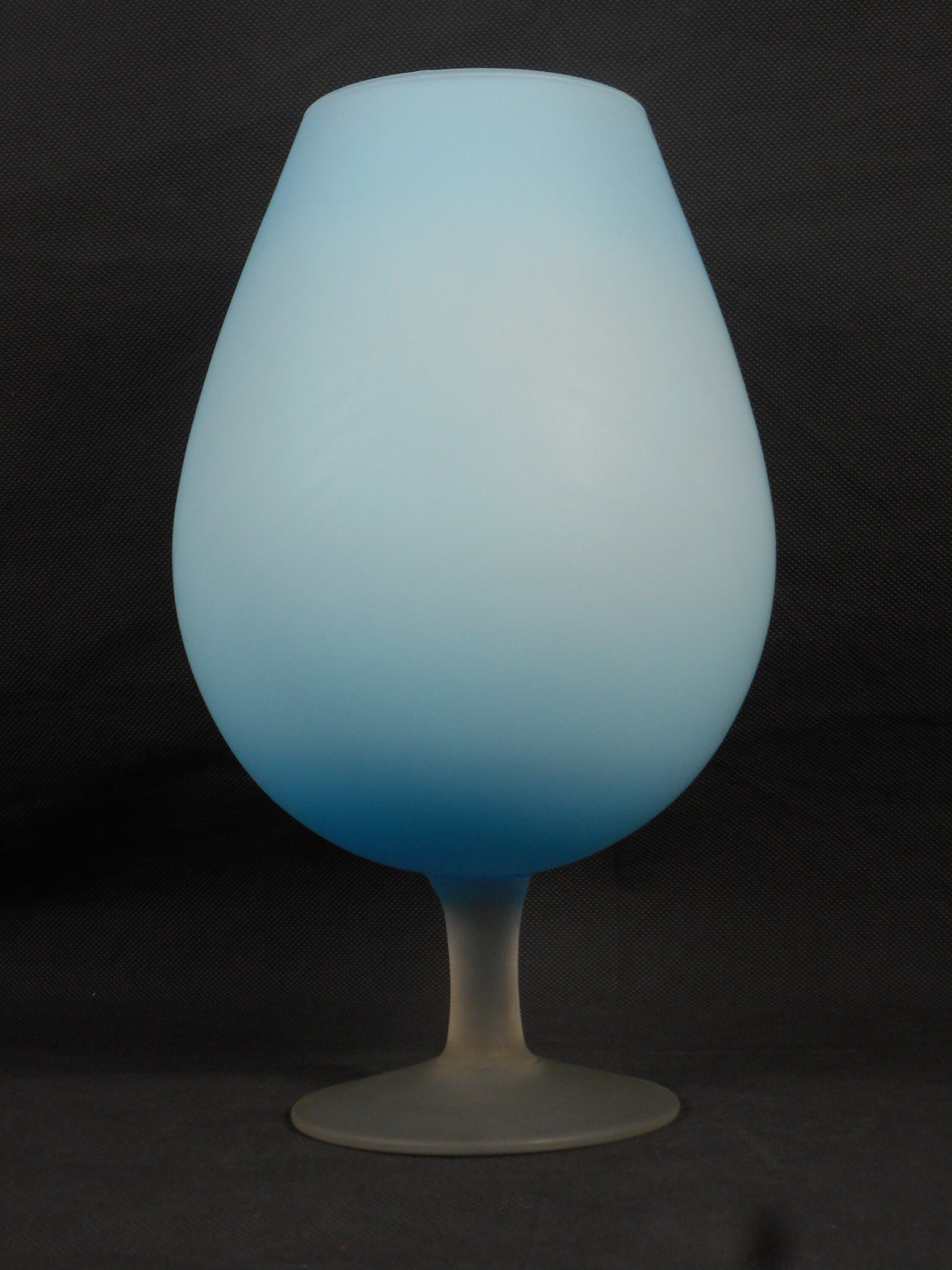 Superbe Français Vase Décoratif en Verre Bleu Paris