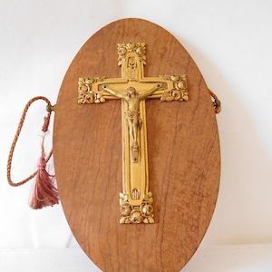 vintage French wooden wall mountable religious crucifix cross