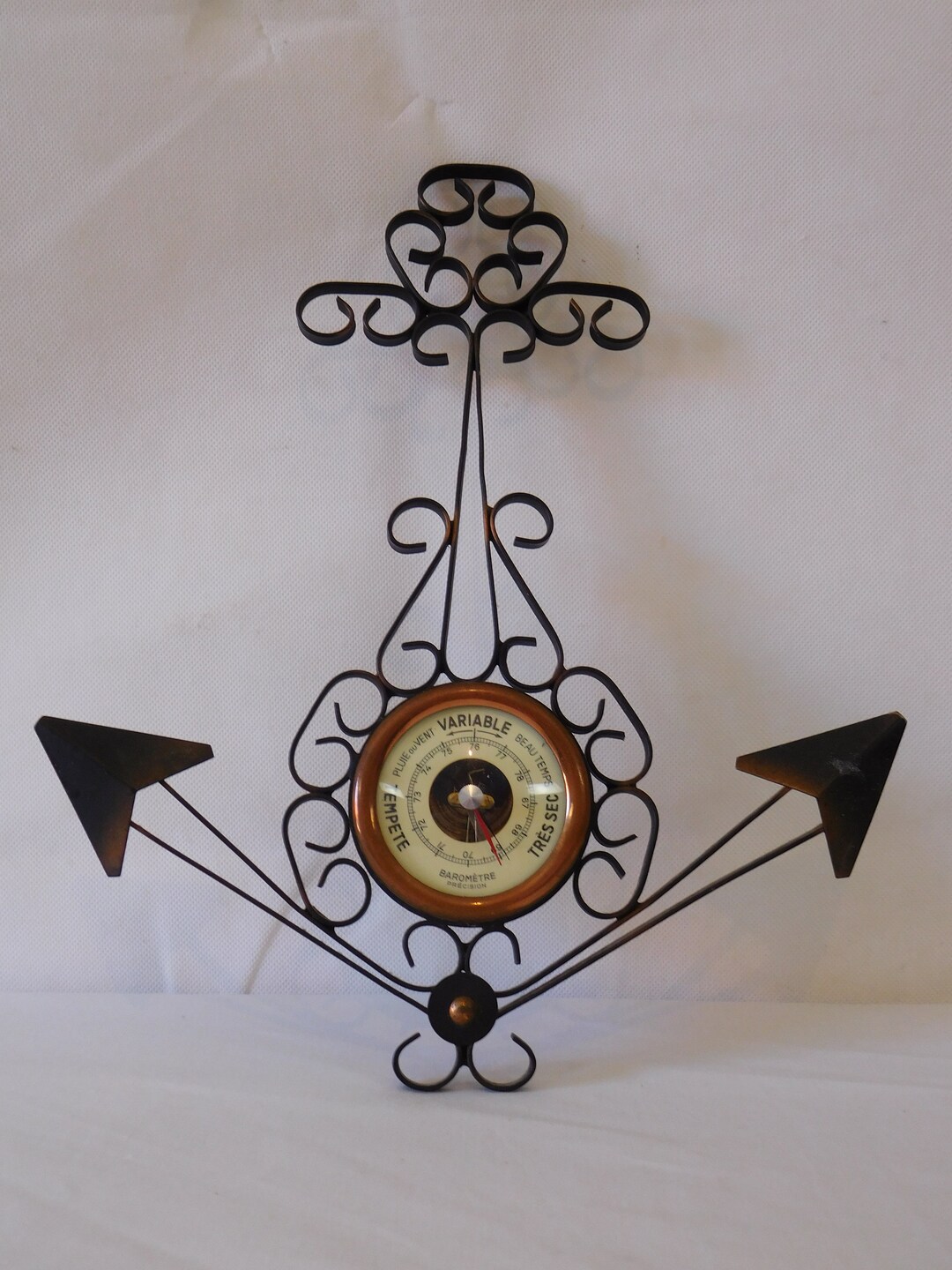 P## Vintage French Elegant Shaped Decorative Wall Mountable Metal ...