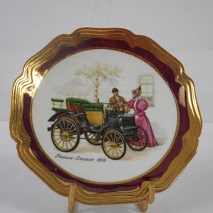 Elegant vintage Limoges porcelain decorative collectable small plate