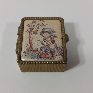 vintage French metal pill box / trinket box collectable