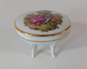 Vintage German Bavaria Porcelain lidded Trinket box / jewellery box  / Ornament