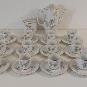 stunning vintage French Limoges porcelain 26 piece tea set / coffee set
