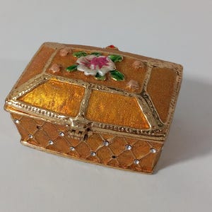 Collectable vintage French shaped Metal pill box / trinket box / ornament