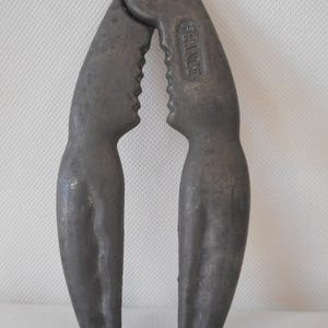 vintage French metal Seafood / Lobster / crab Claw cracker / nut cracker / kitchenware / tableware