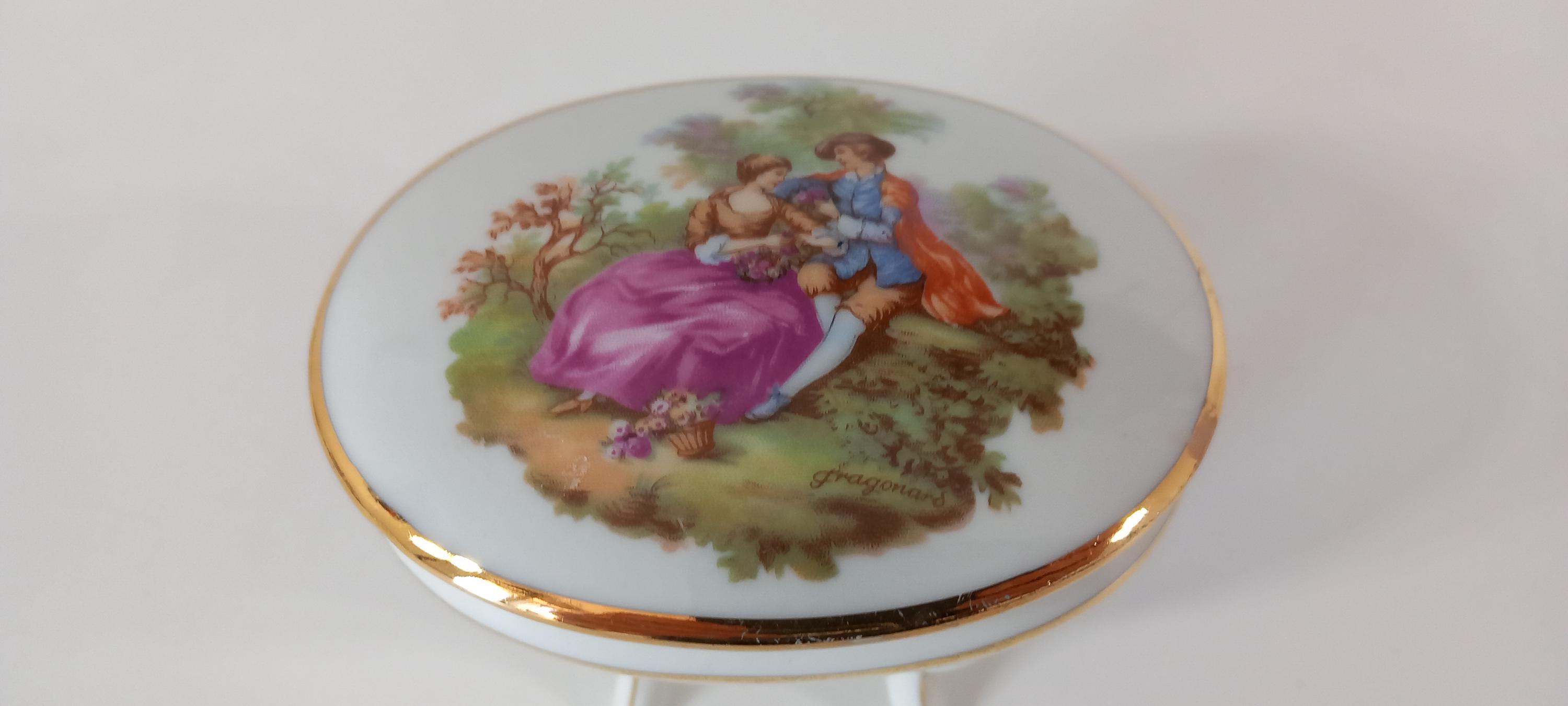 ヴィンテージドイツバイエルン磁器蓋付き小物入れ/ジュエリーボックス