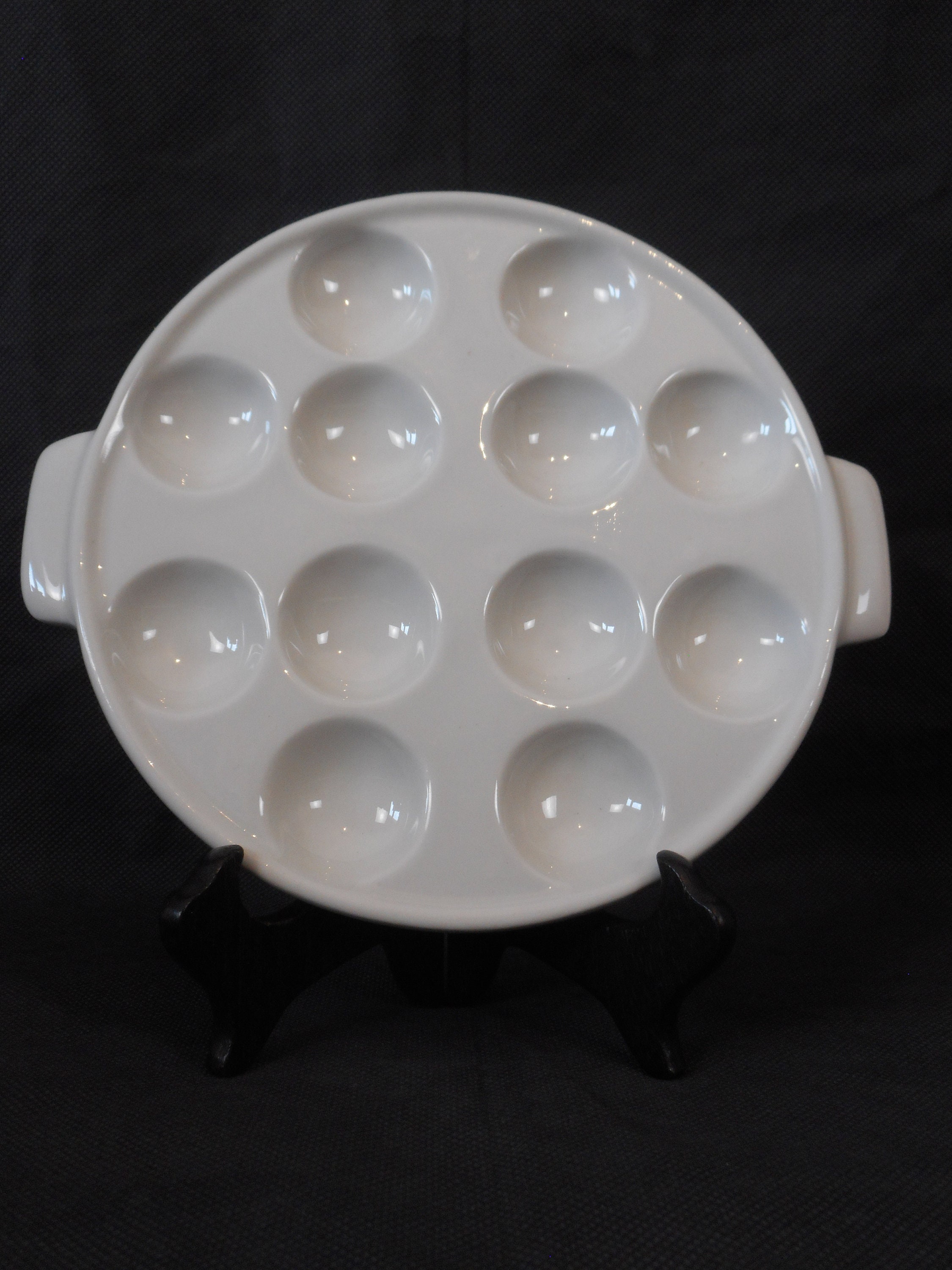 Vintage Français Escargot en Céramique Blanche/Service Escargot Plat de Cuisine Ustensiles Cuisine