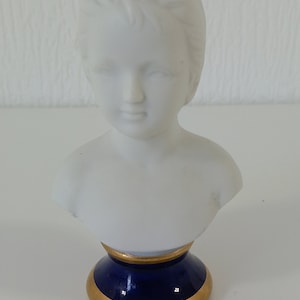Collectable vintage French Limoges Unstamped porcelain biscuit bust figurine