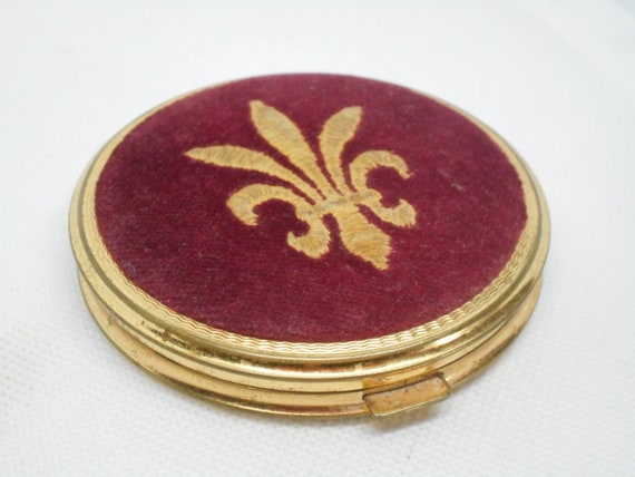 stunning rare vintage French round shaped brass c… - image 1