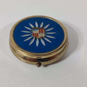 Sammelbare Vintage französisch geformte Pillendose / Schmuckschatulle / Ornament