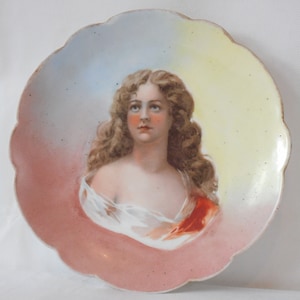 Elegant vintage French Limoges porcelain decorative hand painted plate