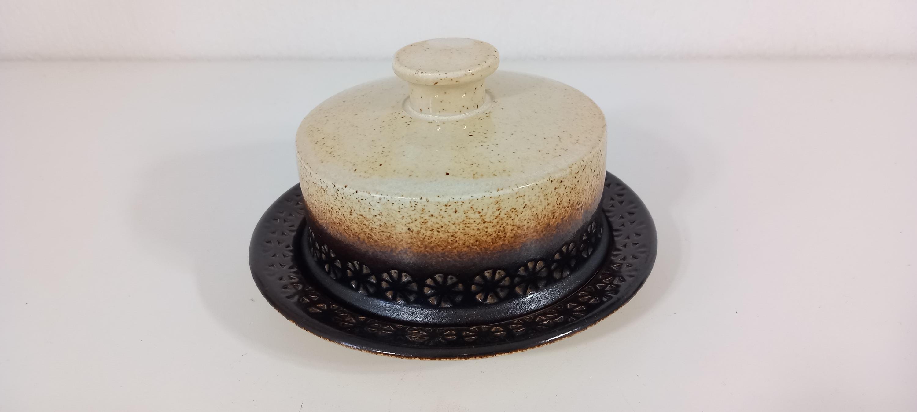 IDEN POTTERY Sussex プレート ６枚セット ビンテージ Beautiful and Rare Vintage Iden Pottery, Rye, Sussex Jug